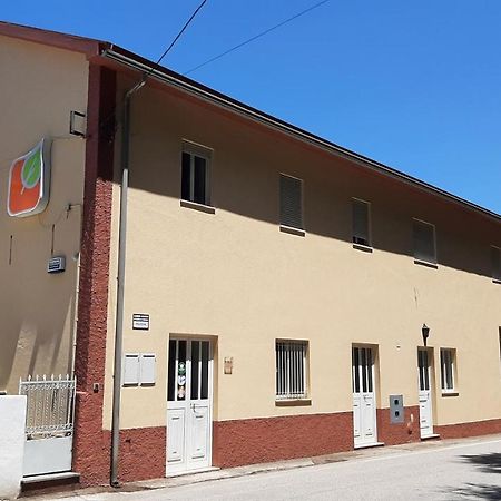 Hospedaria Lampiao Penacova Kültér fotó