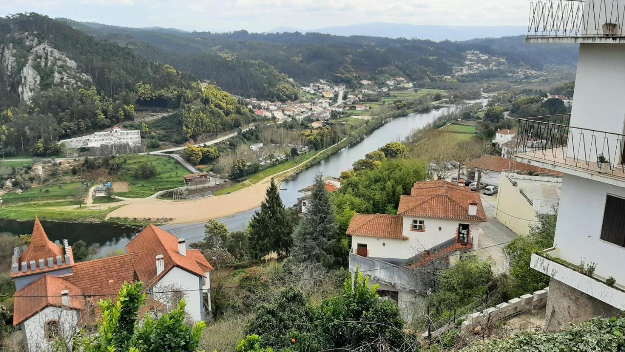 Hospedaria Lampiao Penacova Kültér fotó